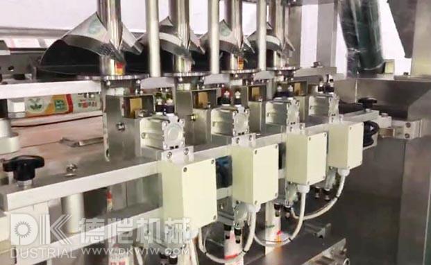 瓜子稱(chēng)重包裝機(jī)真空包裝機(jī)使用說(shuō)明全自動(dòng)給袋包裝機(jī)